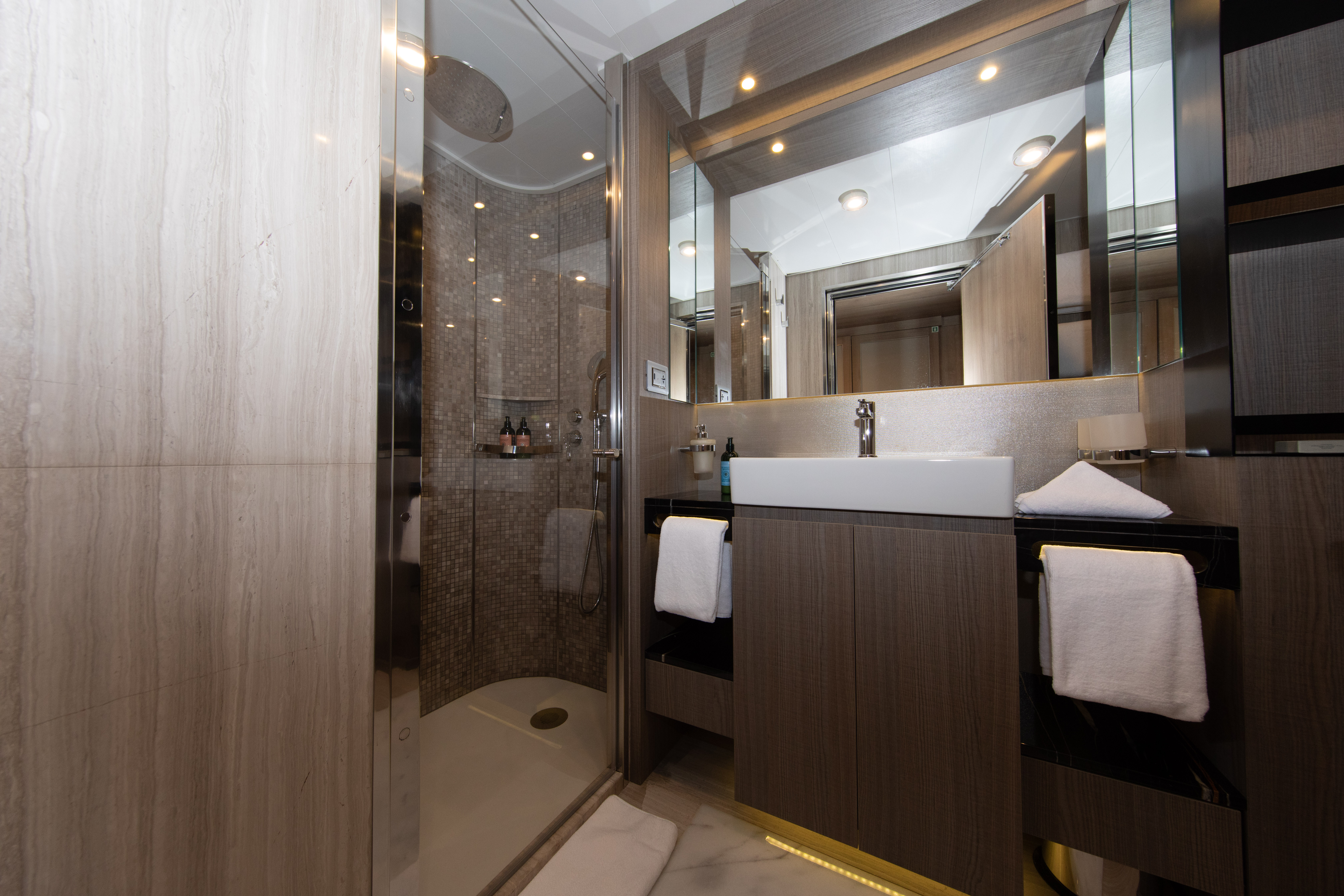 Infinity Suite